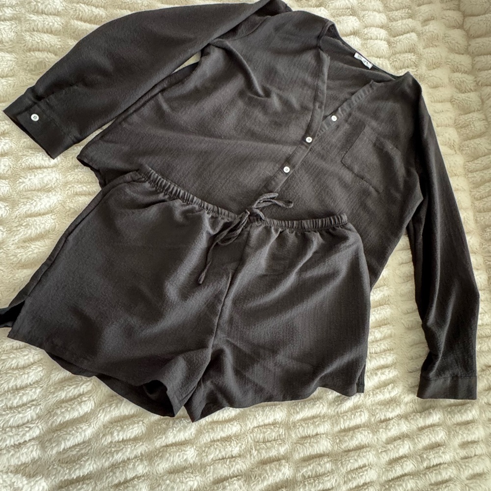 Ekouaer Black 2-Piece Lounge Set Button Top & Shorts XL
